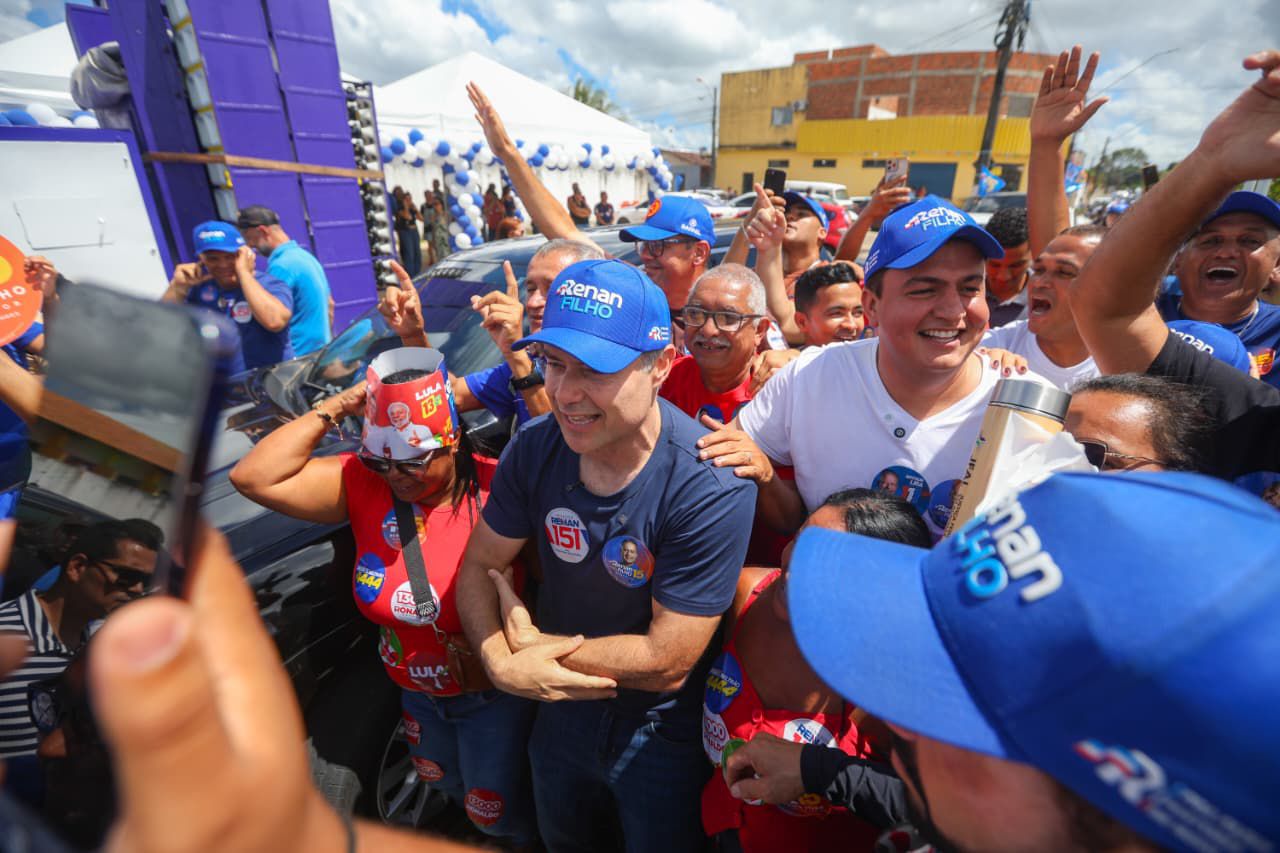 Renan Filho propõe ampliar benefício do Escola 10 em R$ 1 mil e anuncia Cartão Escola 1000