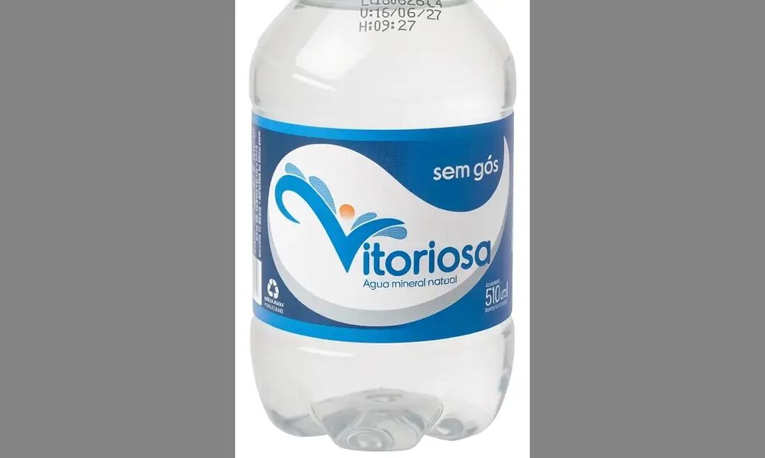 Anvisa interdita  água mineral da marca Vitoriosa