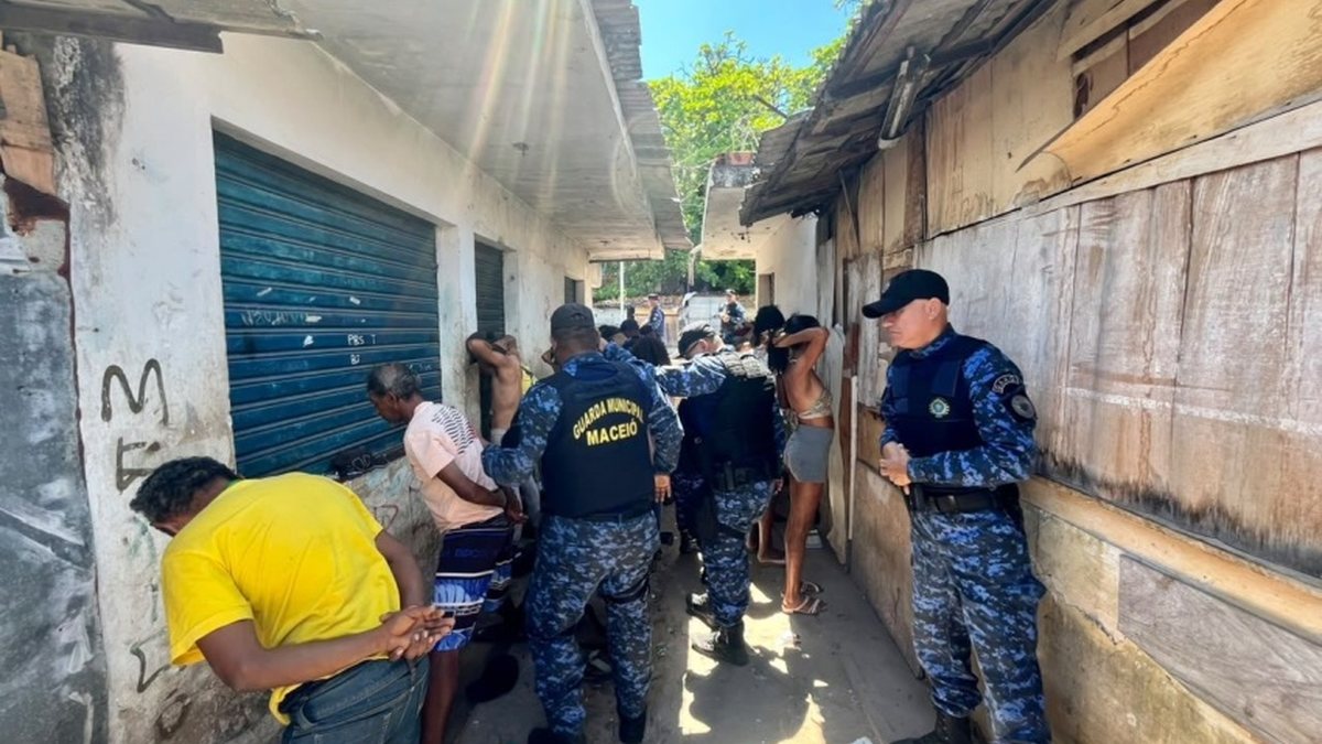 Guarda Municipal realiza operação contra o tráfico na Feira do Rato