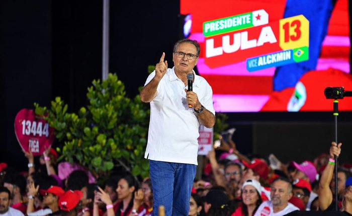 Renan lidera pesquisa para o Senado em Alagoas no primeiro voto