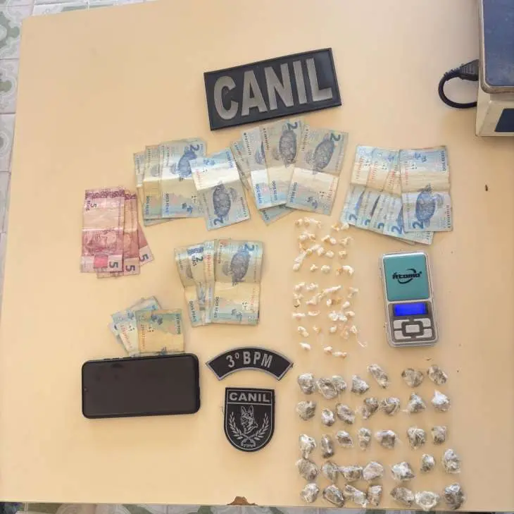 PM apreende 44 pedras de crack e 35 porções de maconha em Arapiraca