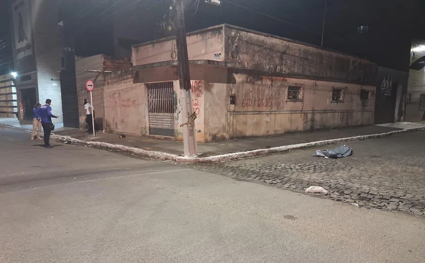 Homem conhecido como “Mago” é assassinado a tiros no Centro de Arapiraca
