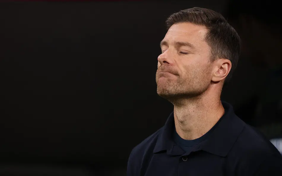 Xabi Alonso deixa o comando do Real Madrid e Álvaro Arbeloa assume o time principal